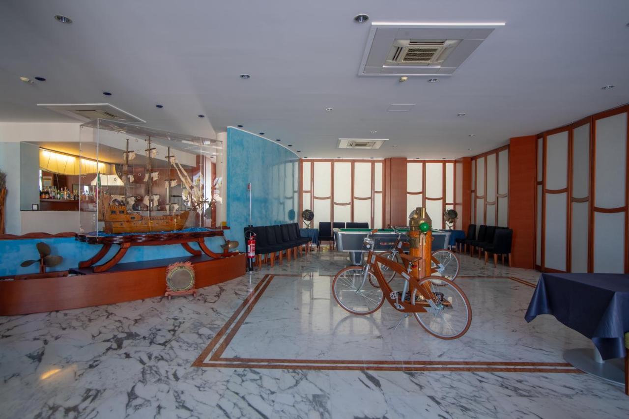 Best Western Hotel Nettuno Бриндизи Экстерьер фото