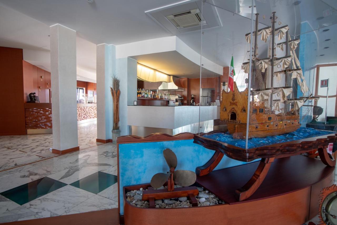 Best Western Hotel Nettuno Бриндизи Экстерьер фото
